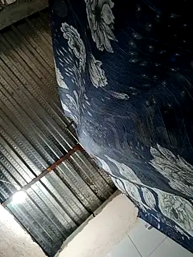 Julitosinrostro online show from September 2025 02:44:01 AM