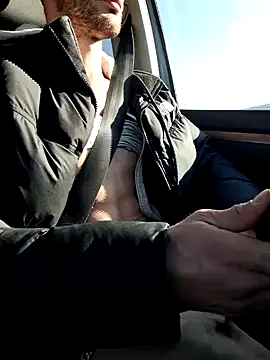 Snapshot of Zeefy chatting on March 2025 02:21:02 PM Zeefy online show from March 2025 02:21:02 PM