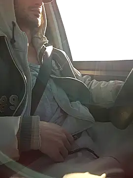 Snapshot of Zeefy chatting on March 2025 07:51:01 AM Zeefy online show from March 2025 07:51:01 AM