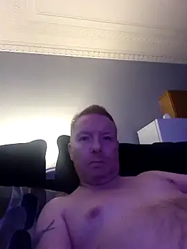 walker1979 online show from November 2025 03:26:01 PM