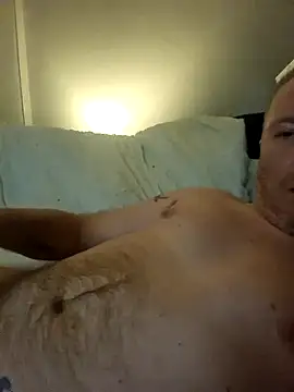 walker1979 online show from November 2025 11:14:02 PM