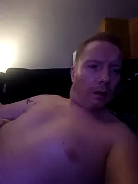 walker1979 online show from November 2025 01:31:02 AM