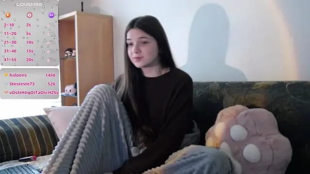 MakiimaStar online show from April 2026 07:56:01 AM