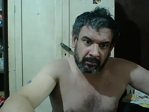 Rodrigo happy online show from October 2025 03:17:02 AM