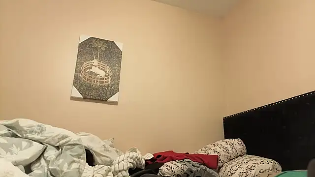 hailzeffn online show from November 2025 01:43:02 AM