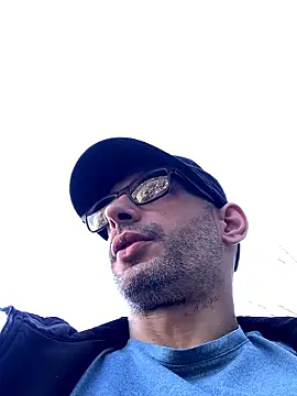 hailzeffn online show from March 2026 09:18:02 PM