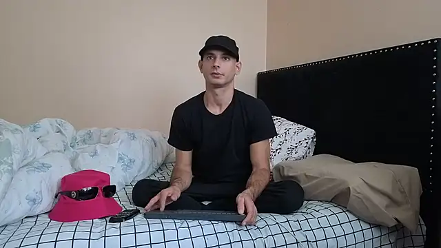 hailzeffn online show from October 2025 03:36:01 PM