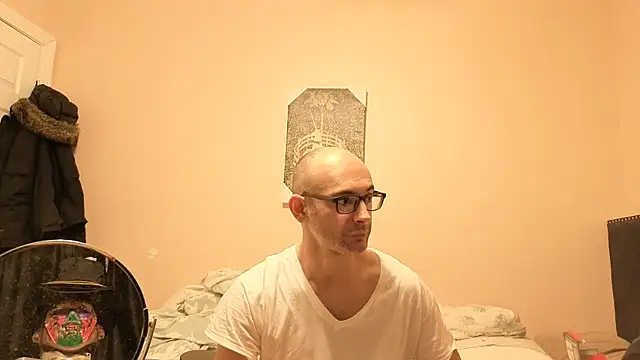 hailzeffn online show from February 2026 01:39:01 AM