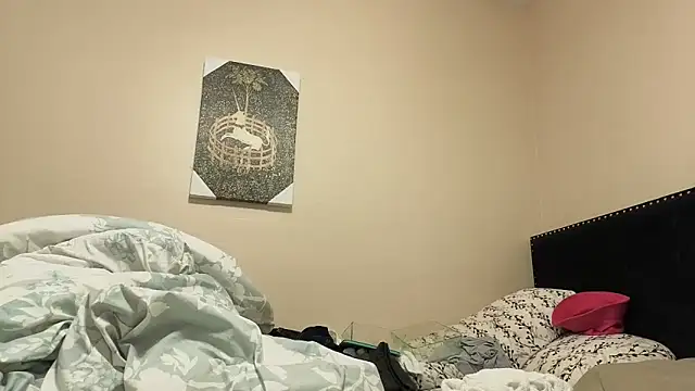 hailzeffn online show from November 2025 01:55:02 AM