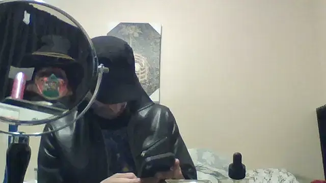 hailzeffn online show from April 2026 08:23:02 PM