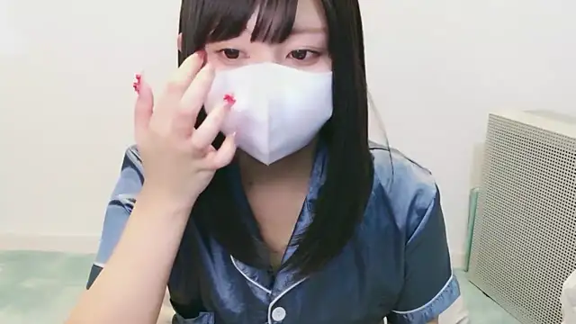 Snapshot of YUTSU_KI chatting on October 2025 03:03:02 PM YUTSU KI online show from October 2025 03:03:02 PM