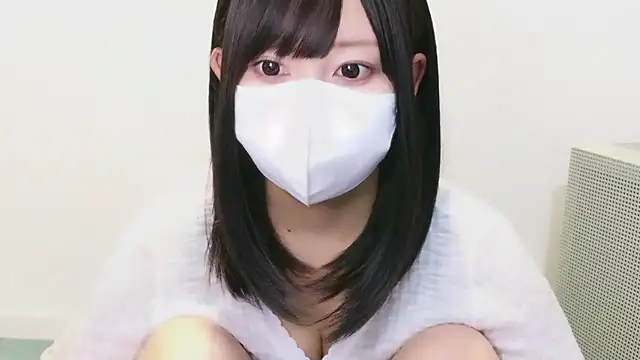 Snapshot of YUTSU_KI chatting on September 2025 02:20:01 PM YUTSU KI online show from September 2025 02:20:01 PM