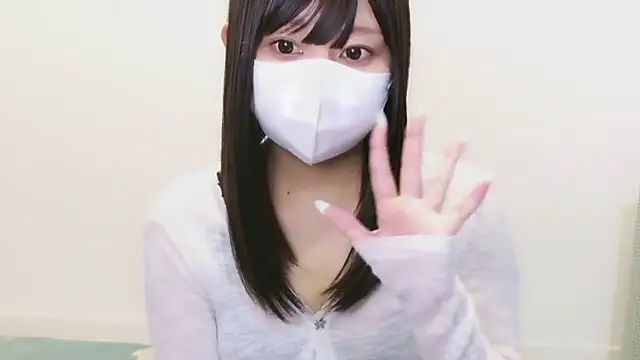 Snapshot of YUTSU_KI chatting on September 2025 05:02:01 PM YUTSU KI online show from September 2025 05:02:01 PM