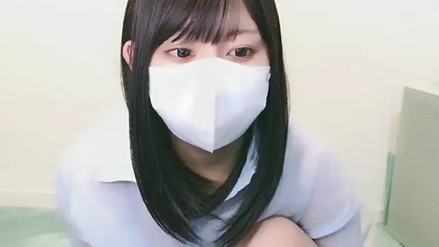 Snapshot of YUTSU_KI chatting on October 2025 02:42:02 PM YUTSU KI online show from October 2025 02:42:02 PM