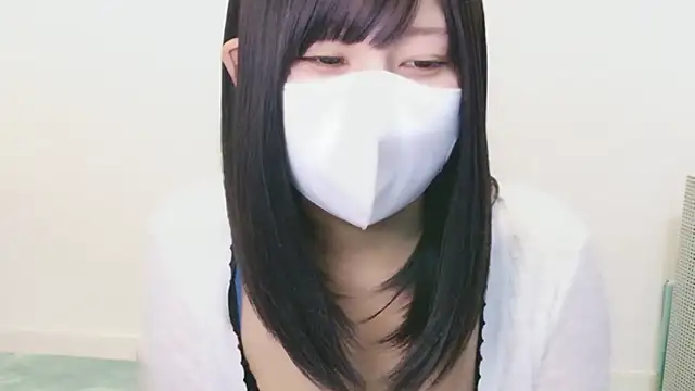 Snapshot of YUTSU_KI chatting on October 2025 03:02:01 PM YUTSU KI online show from October 2025 03:02:01 PM