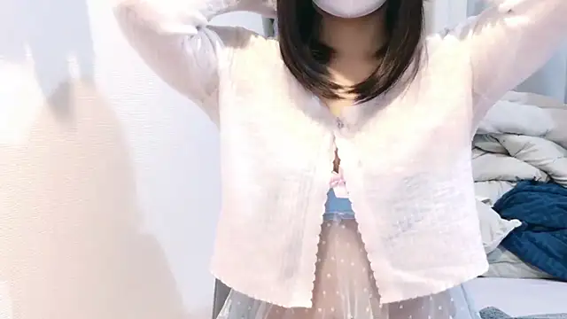 YUTSU KI online show from May 2026 09:19:01 PM