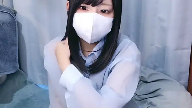 YUTSU KI online show from February 2026 09:28:02 PM