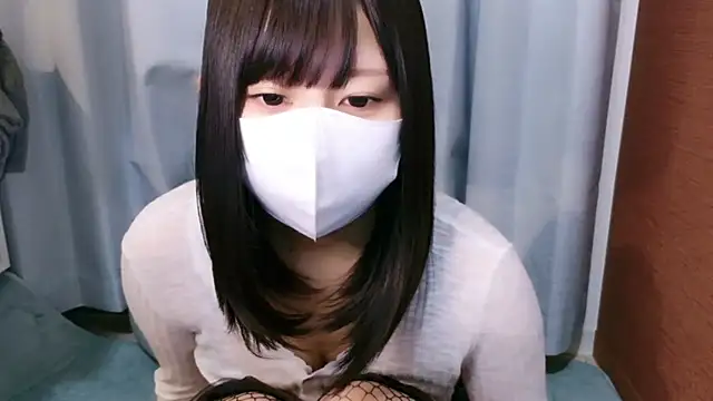 YUTSU KI online show from April 2026 04:13:02 PM