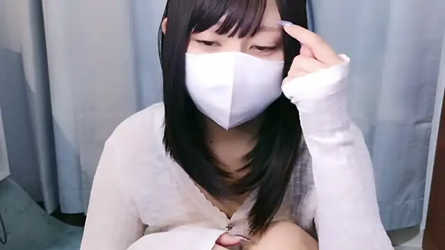 YUTSU KI online show from April 2026 04:10:02 PM