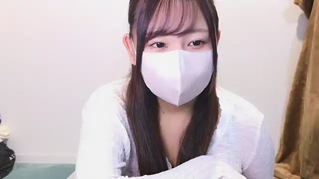 Snapshot of YUTSU_KI chatting on January 2025 09:47:01 PM YUTSU KI online show from January 2025 09:47:01 PM