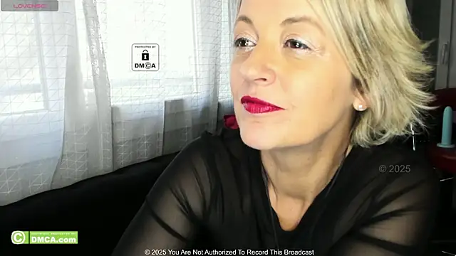 KARINASPALACIOS online show from October 2025 08:27:02 AM