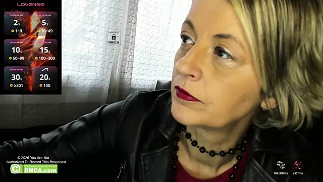 KARINASPALACIOS online show from February 2026 09:19:01 AM