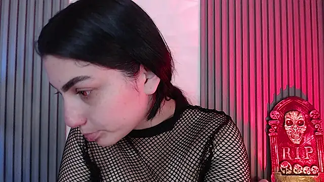 sophy rock online show from October 2025 03:00:01 PM