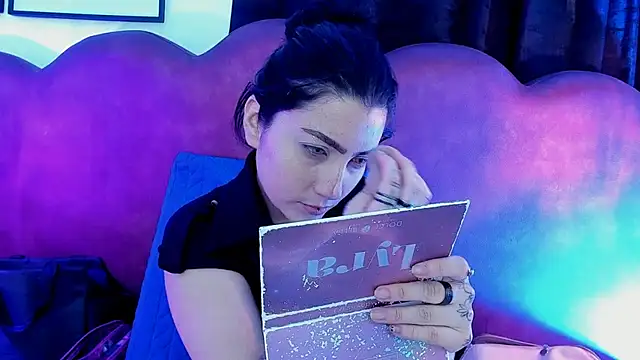 Snapshot of sophy_rock chatting on June 2026 03:10:02 PM sophy rock online show from June 2026 03:10:02 PM