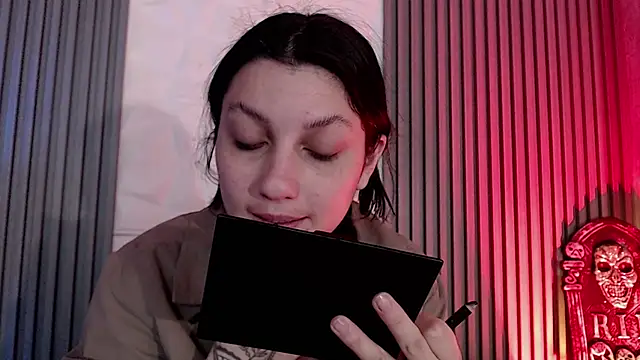 sophy rock online show from October 2025 03:22:01 PM