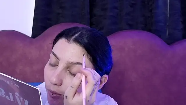 sophy rock online show from April 2026 07:29:02 PM