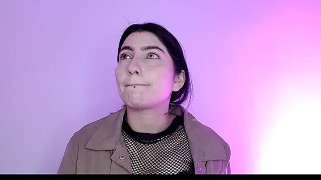 sophy rock online show from December 2025 04:06:02 PM