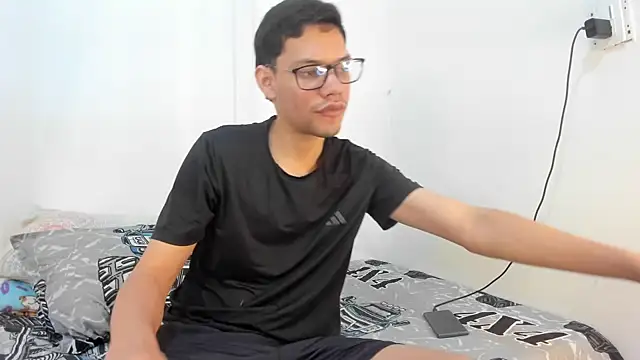 Diego-Monsalve online show from March 2026 11:16:02 PM