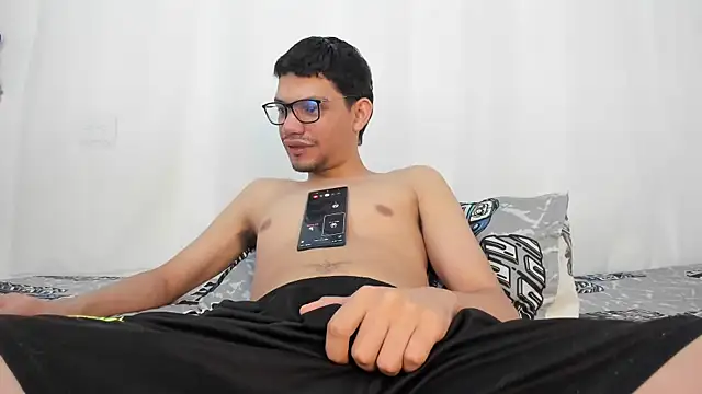 Diego-Monsalve online show from April 2026 11:34:02 PM