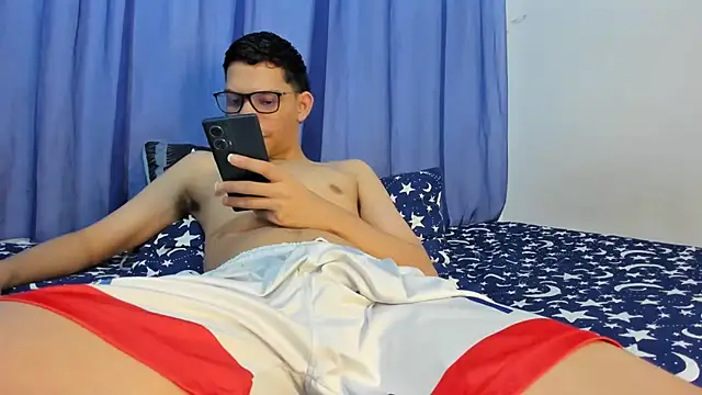 Snapshot of Diego-Monsalve chatting on July 2026 11:24:02 PM Diego-Monsalve online show from July 2026 11:24:02 PM