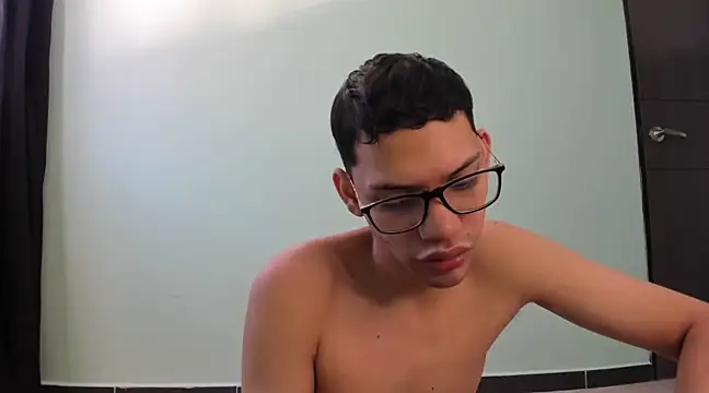 Diego-Monsalve online show from January 2025 04:25:02 PM
