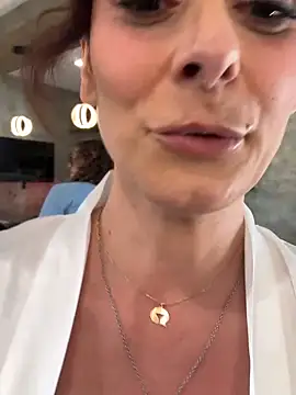 therealbeverlycious online show from February 2026 11:37:02 PM