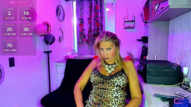  cristal ayala online show from June 2026 12:00:02 AM