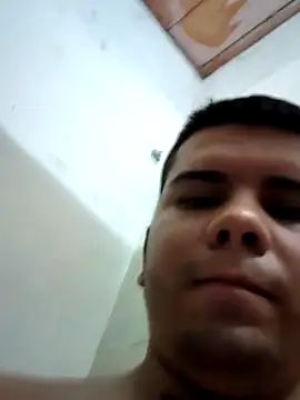 juanalge26 online show from March 2026 06:42:02 PM