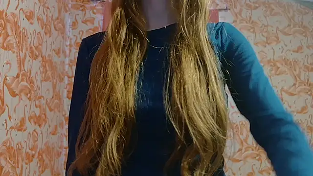 strawberrysmoothie online show from February 2026 07:16:01 PM