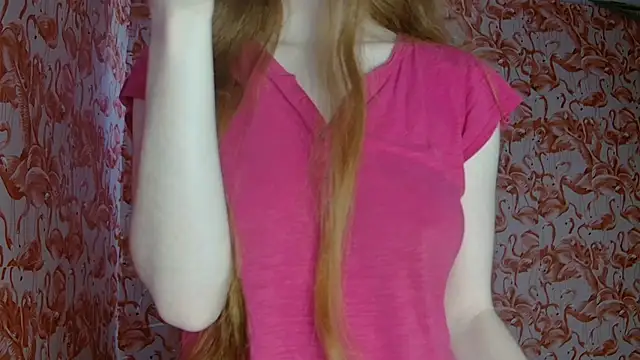 strawberrysmoothie online show from June 2026 04:41:02 PM