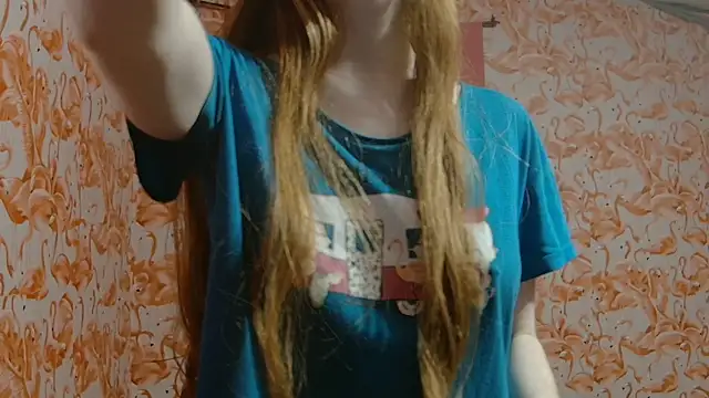 strawberrysmoothie online show from April 2026 02:35:01 AM