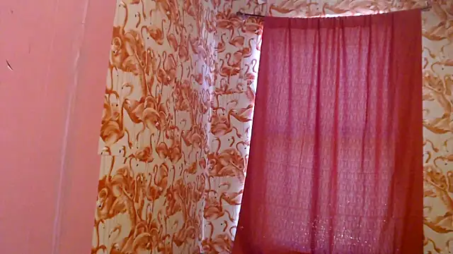 strawberrysmoothie online show from September 2025 06:41:02 PM