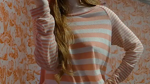 strawberrysmoothie online show from October 2025 07:35:01 PM