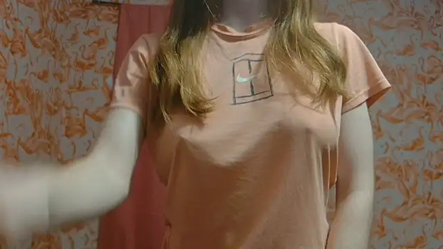 strawberrysmoothie online show from February 2025 02:55:01 AM