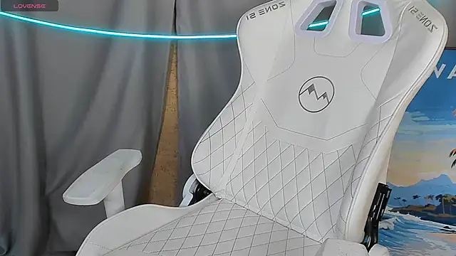 Snapshot of 4ever_dude chatting on November 2025 06:27:02 AM 4ever dude online show from November 2025 06:27:02 AM