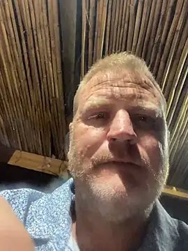 sexycouple109 online show from October 2025 07:35:01 PM