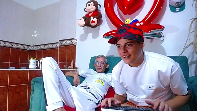 Leon hot X online show from February 2025 03:47:02 AM