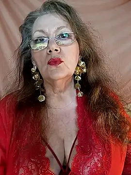 Snapshot of Snezhana chatting on June 2026 08:03:01 AM Snezhana online show from June 2026 08:03:01 AM