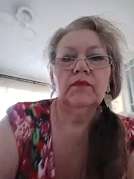 Snapshot of Snezhana chatting on July 2026 07:30:01 AM Snezhana online show from July 2026 07:30:01 AM
