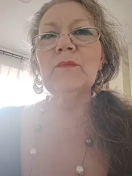 Snapshot of Snezhana chatting on June 2026 02:28:01 PM Snezhana online show from June 2026 02:28:01 PM